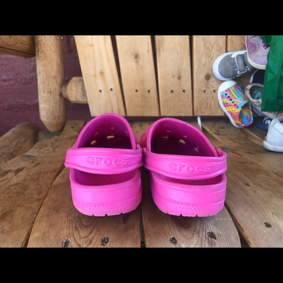 Crocs pink girls shoes sz J2 - Picture 4 of 5